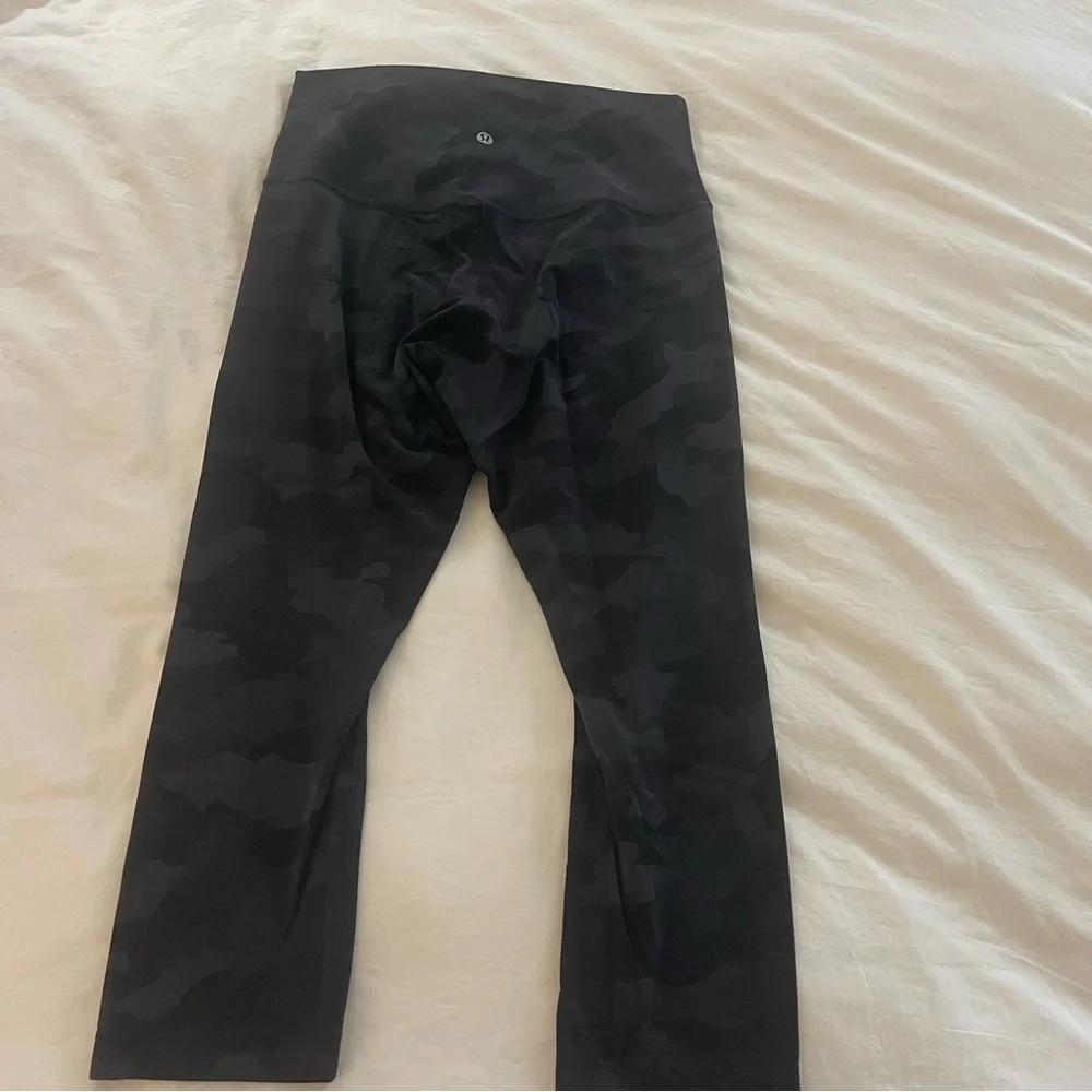 Lululemon Align Crop 21”
